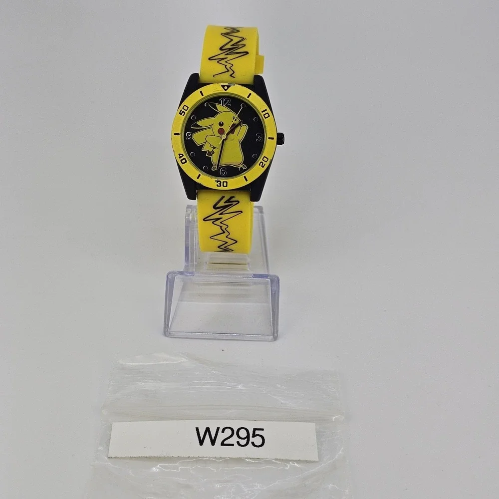 Pokemon Analog Watch 36MM Pikachu Dial‎ Black Yellow Plastic Bands New Battery